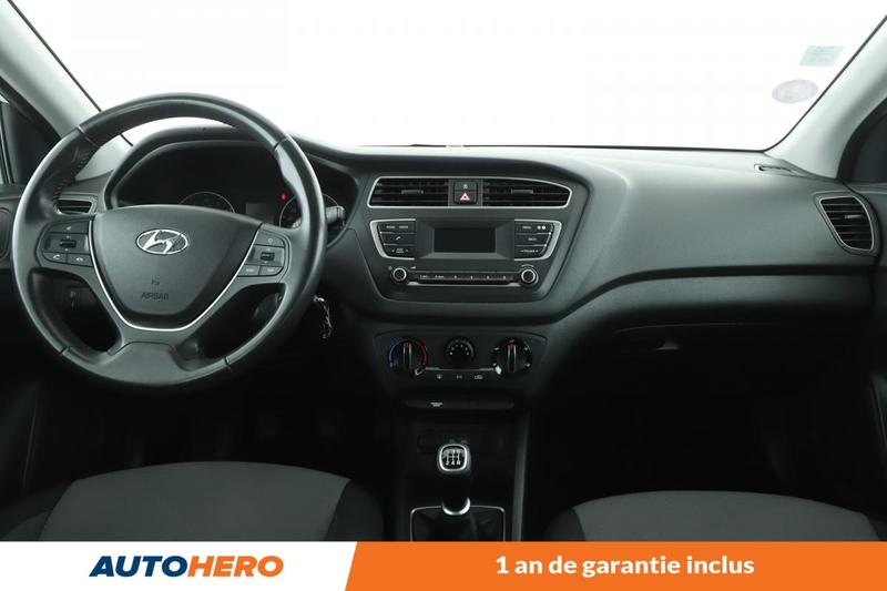 Hyundai i20 1.2 Initia 75 ch