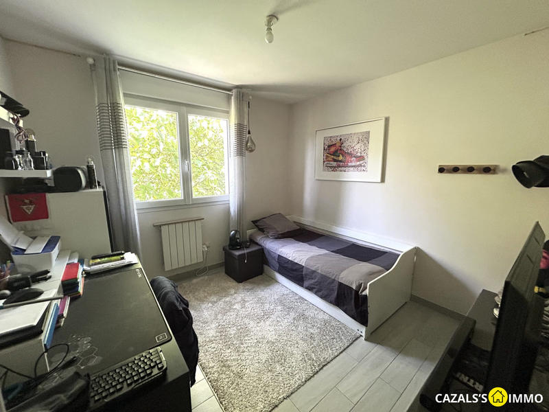 Maison traditionnelle - 87 m² - 4 pièces