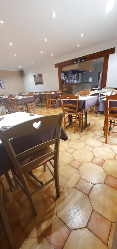 Local commercial - 117 m²