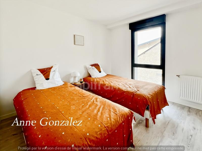 Appartement - 92 m² - 4 pièces