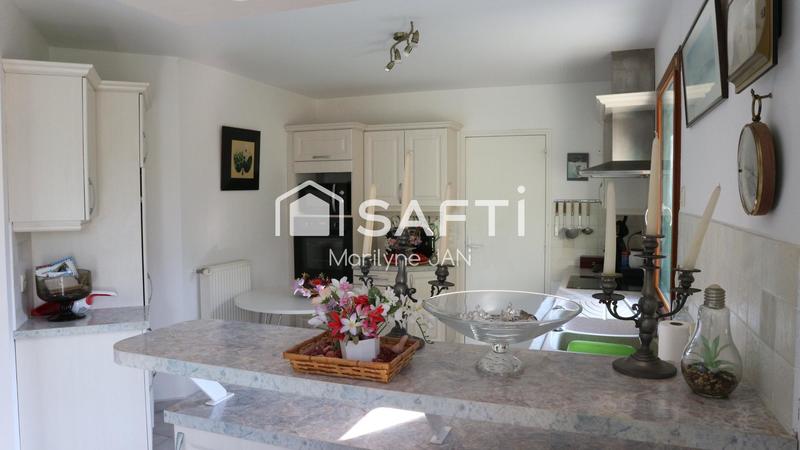 Maison - 106 m² - 6 pièces