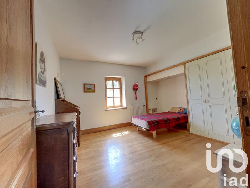 Maison - 564 m² - 13 pièces
