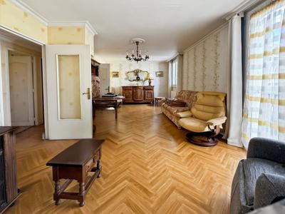 Appartement - 86 m² - 5 pièces