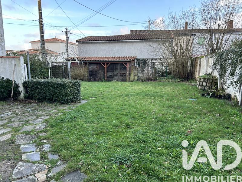 Maison - 92 m² - 5 pièces