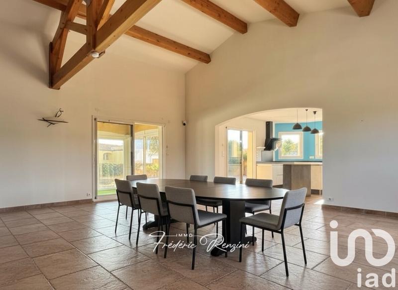 Maison - 200 m² - 9 pièces