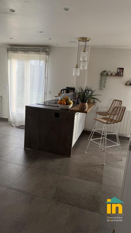 Maison de ville - 152 m² - 8 pièces