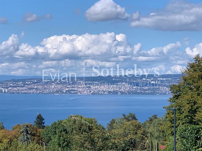 Appartement - 172 m² - 5 pièces