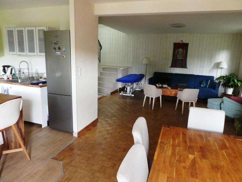 Maison - 203 m² - 8 pièces