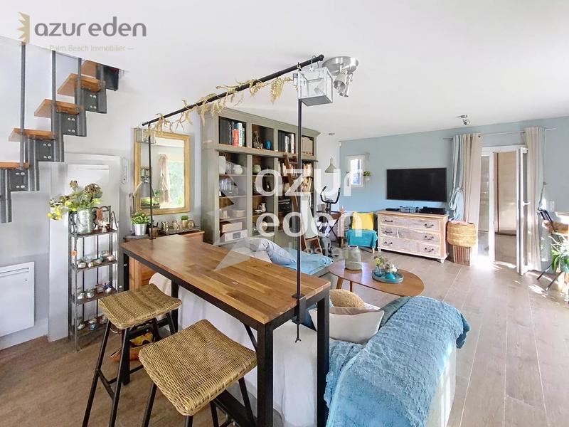 Maison - 94 m² - 4 pièces