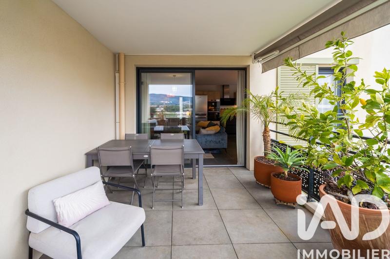 Appartement - 68 m² - 3 pièces