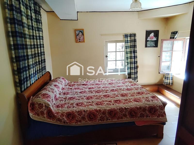 Maison - 151 m² - 6 pièces