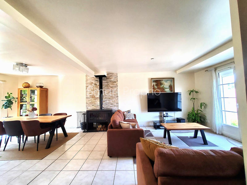 Maison - 140 m² - 6 pièces