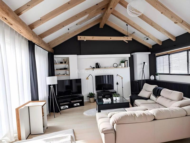 Maison - 294 m² - 10 pièces