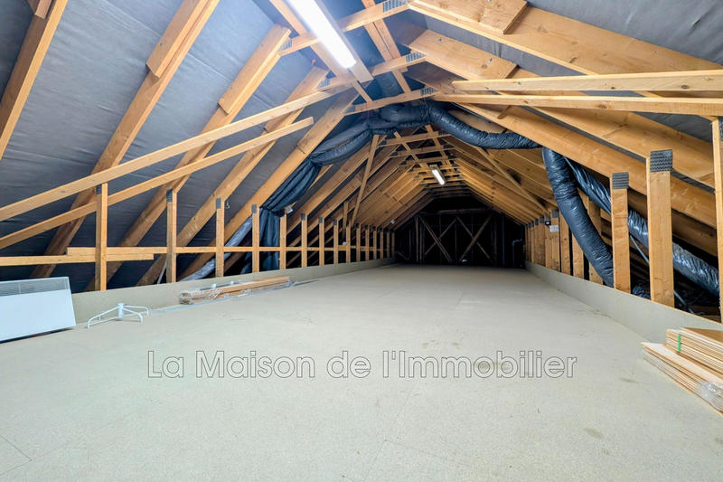 Pavillon - 138 m² - 5 pièces