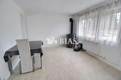 Maison - 72 m² - 4 pièces