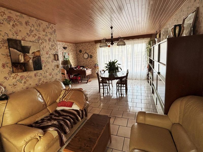 Maison - 110 m² - 6 pièces