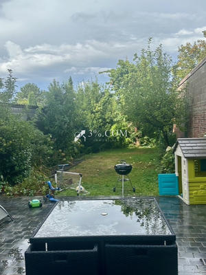 Maison - 102 m² - 4 pièces