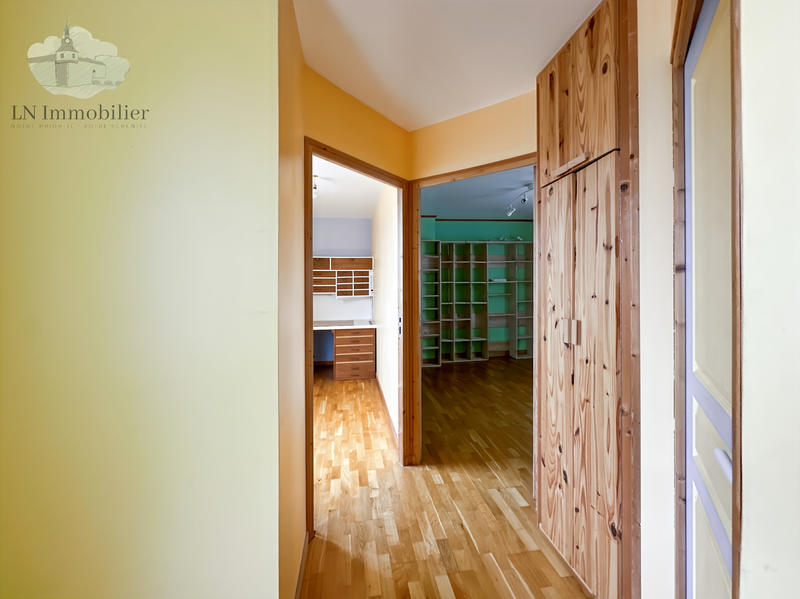 Maison - 150 m² - 9 pièces