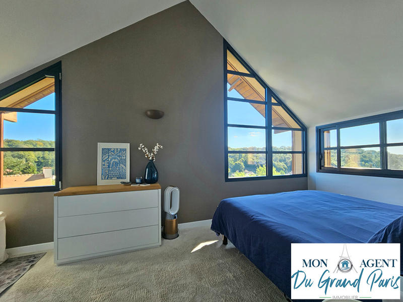 Maison - 280 m² - 7 pièces