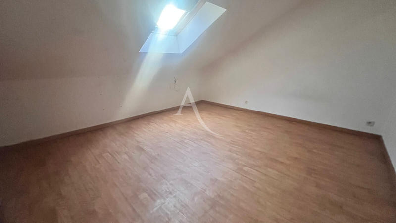 Maison - 102 m² - 5 pièces