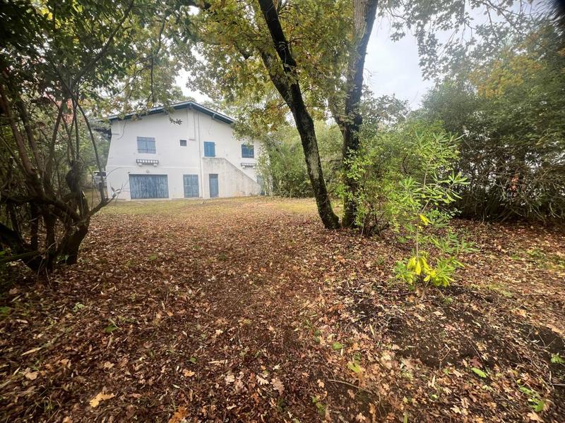 Maison - 130 m² - 7 pièces