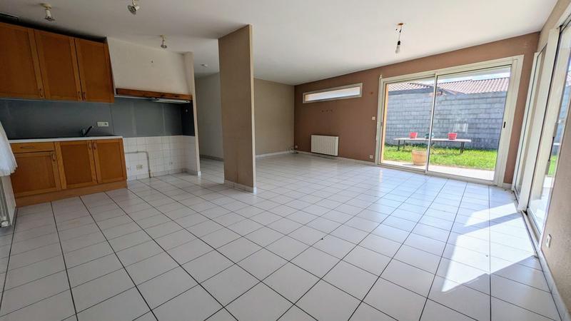 Maison - 88 m² - 4 pièces