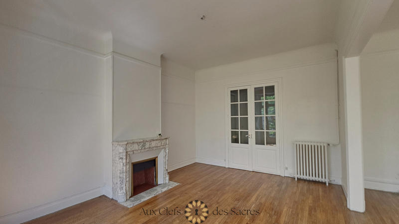 Appartement - 147 m² - 5 pièces