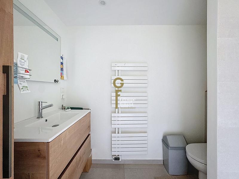 Maison - 169 m² - 5 pièces