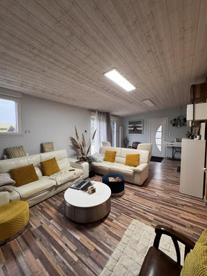 Maison - 143 m² - 8 pièces