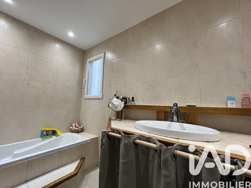 Maison de maîtres - 131 m² - 8 pièces