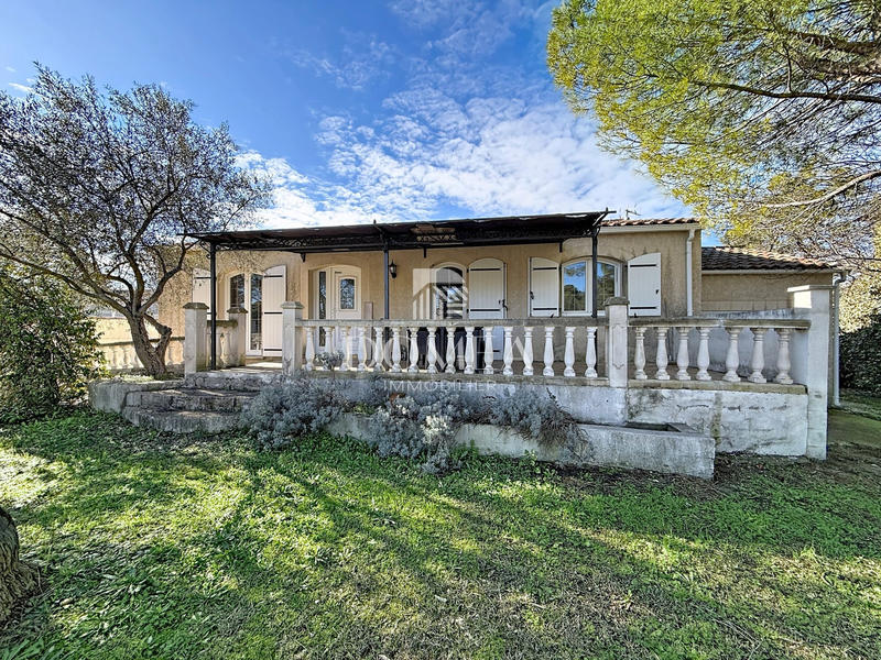 Maison - 104 m² - 4 pièces