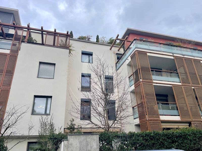 Appartement - 97 m² - 4 pièces