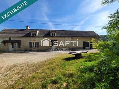 Maison - 135 m² - 5 pièces