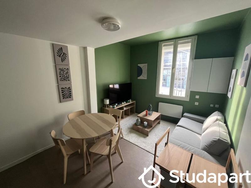 Chambre - 12 m² - 1 pièce