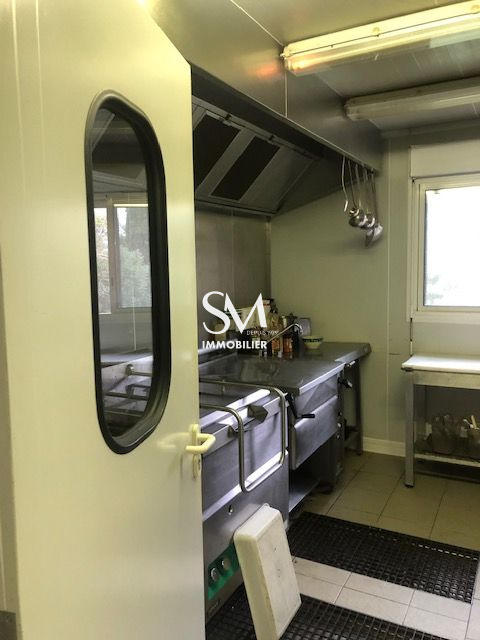 Local commercial - 160 m²