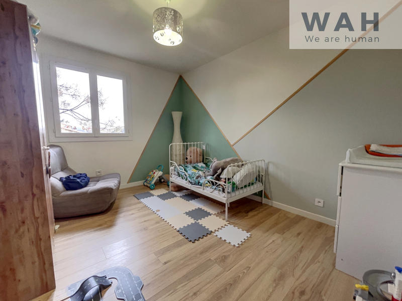 Maison - 176 m² - 6 pièces