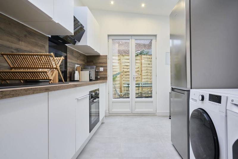 Maison - 101 m² - 6 pièces