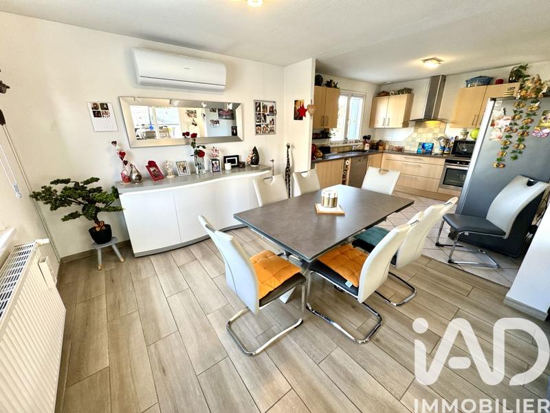 Maison - 94 m² - 4 pièces