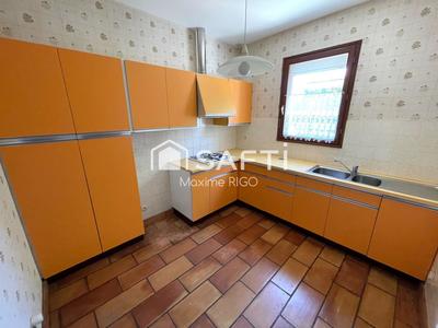 Maison - 102 m² - 5 pièces