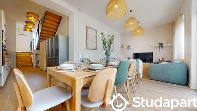 Chambre - 11 m² - 1 pièce