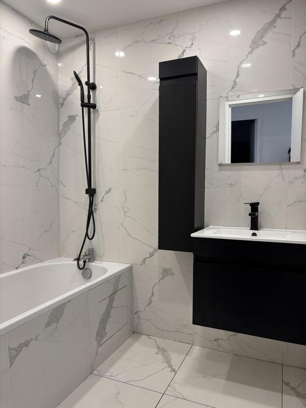 Appartement - 100 m² - 5 pièces