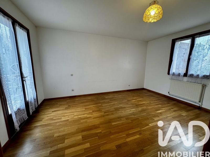 Maison - 205 m² - 10 pièces