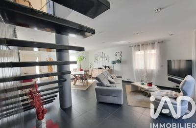 Maison - 115 m² - 4 pièces