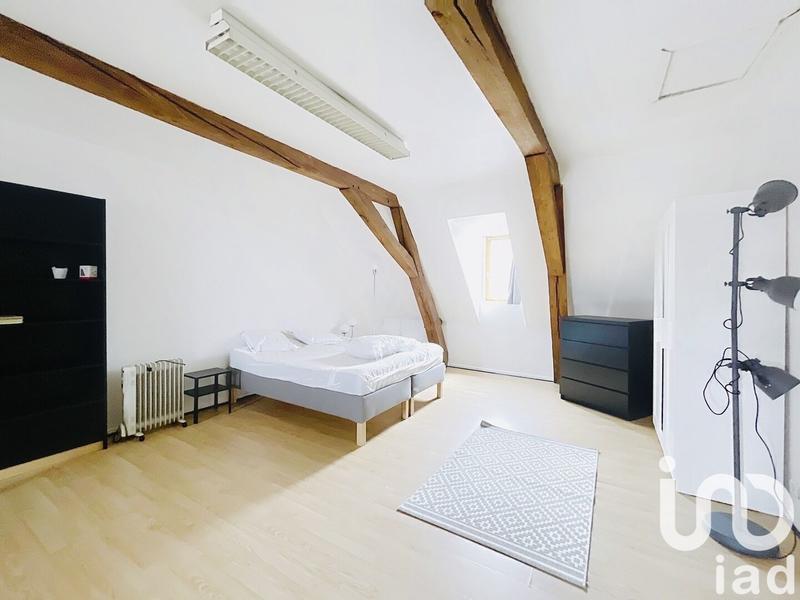 Appartement - 204 m² - 5 pièces