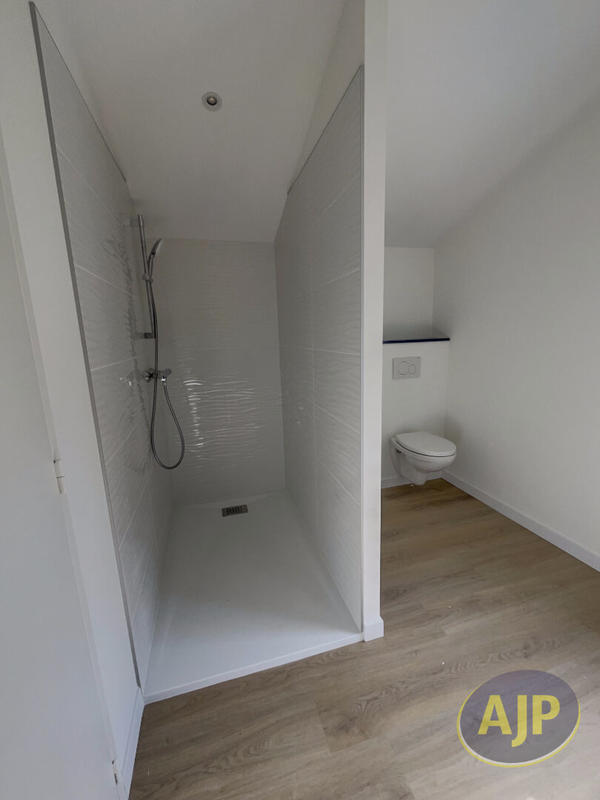 Maison - 131 m² - 5 pièces