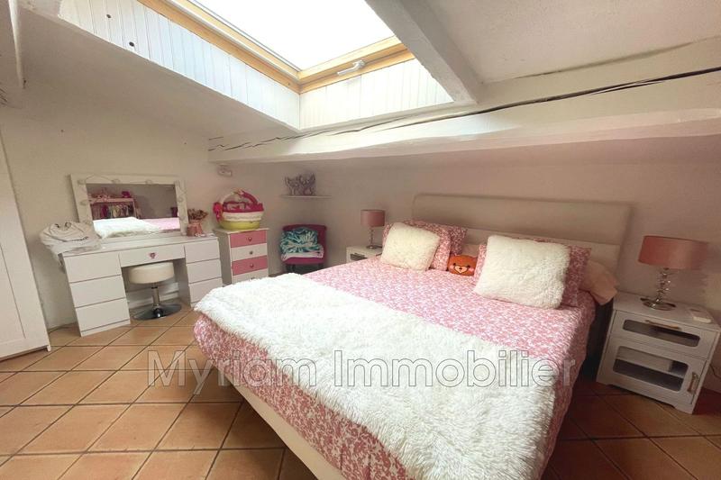 Maison - 142 m² - 4 pièces