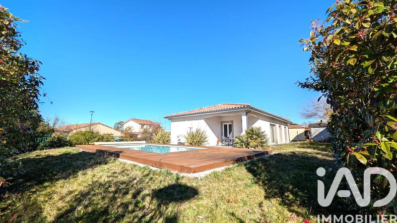 Maison - 102 m² - 4 pièces