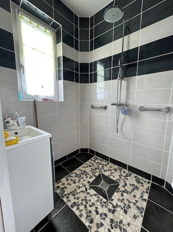 Maison - 92 m² - 5 pièces