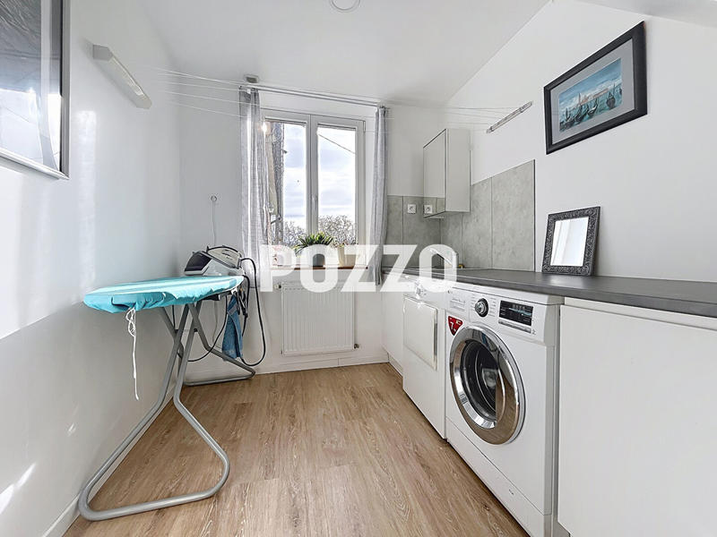 Maison - 175 m² - 7 pièces