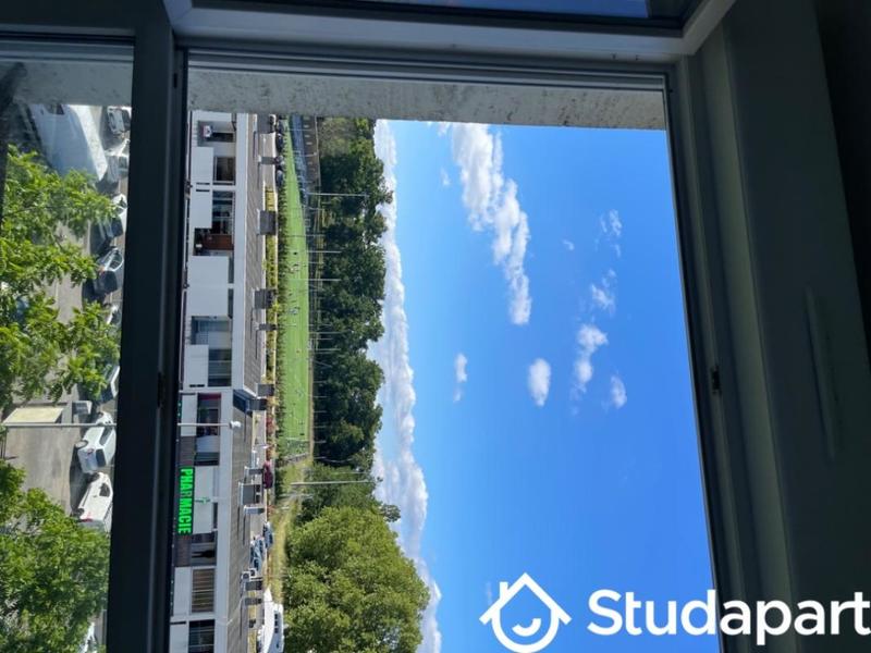 Chambre - 12 m² - 1 pièce